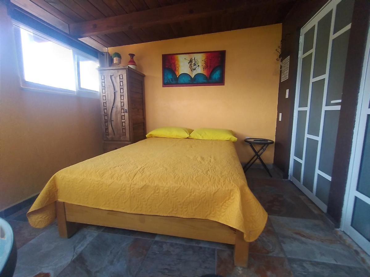 Hospedaje Casa Verde Tepoztlan Ngoại thất bức ảnh